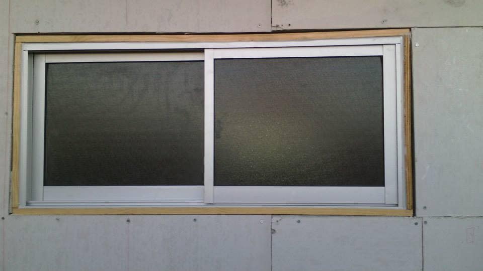 Ventana Corredera de Baño - Image 4