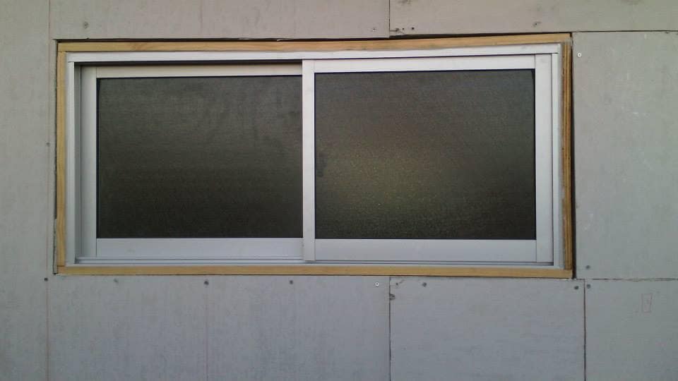 Ventana Corredera de Baño - Image 2